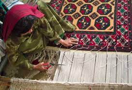 قالیشویی در بهارستان اصفهان