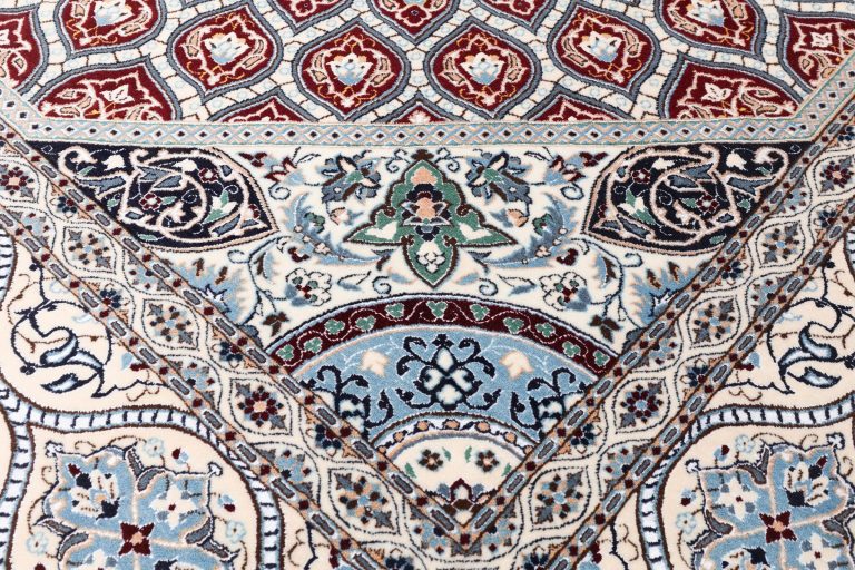 قالیشویی در قدس اصفهان