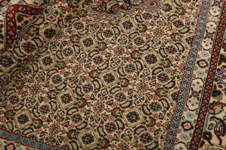 قالیشویی در گلزار اصفهان